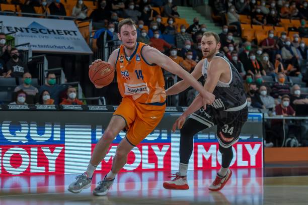 揭示皇马胜 揭示皇马胜